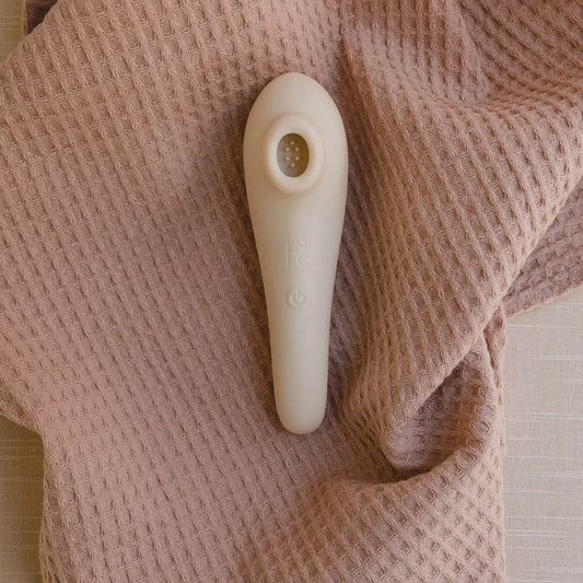 JASMINE Vibrador Sucção Clitoriano Vegan em Plástico Reciclado e Silicone Premium