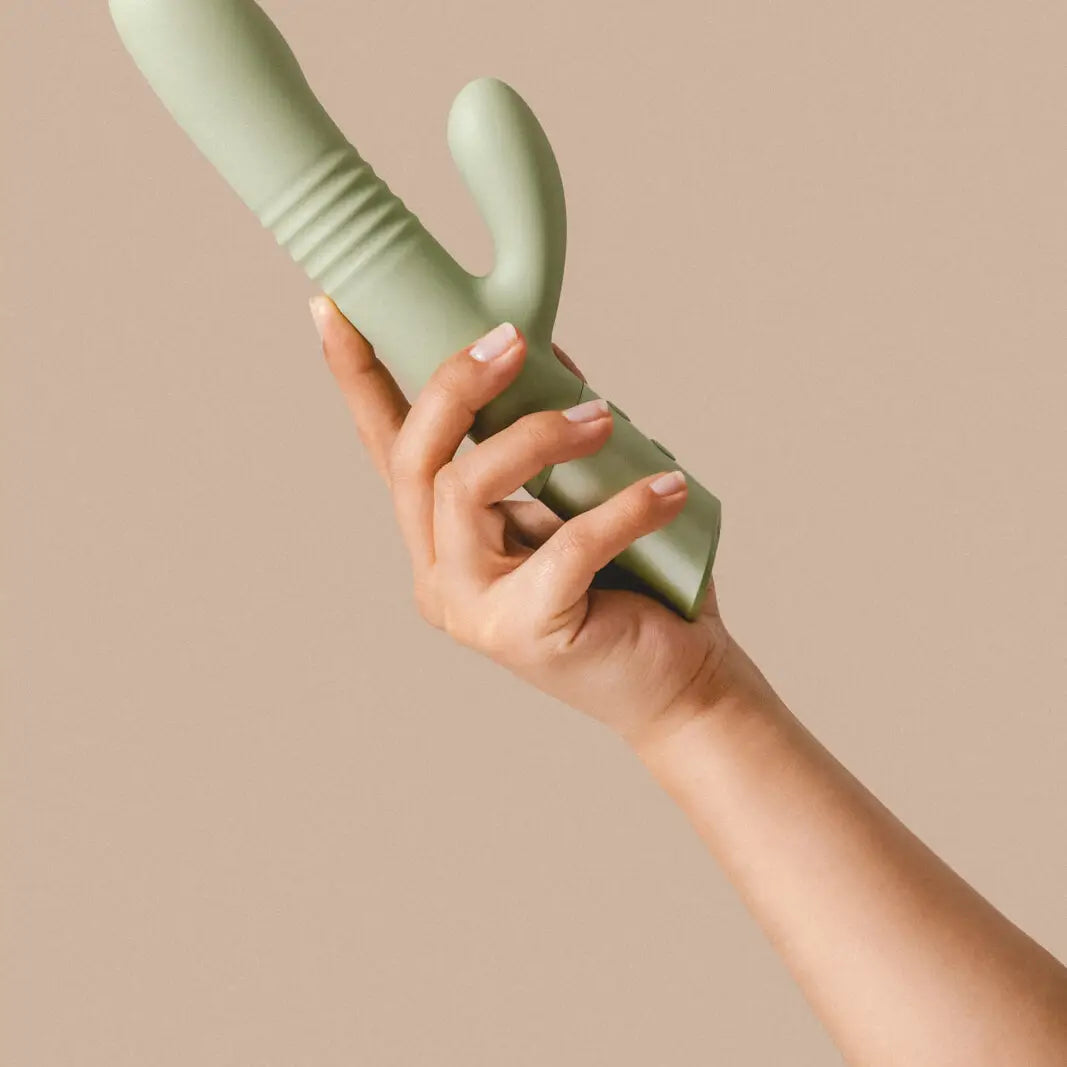 YARROW Vibrador c/Movimento Penetração e Estimulação Clitoriana em Silicone Sustentável