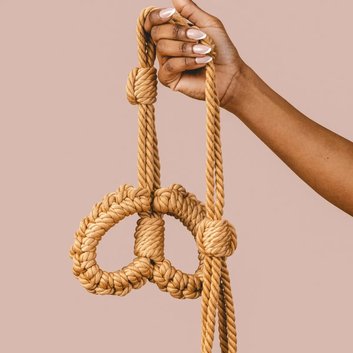 Esposas suaves KANUKA con cordón de control para juegos BDSM