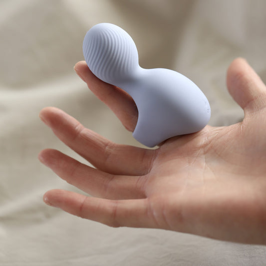 TICKLY Mini Vibrador de Dedo Estimulante Discreto Portátil Recarregável